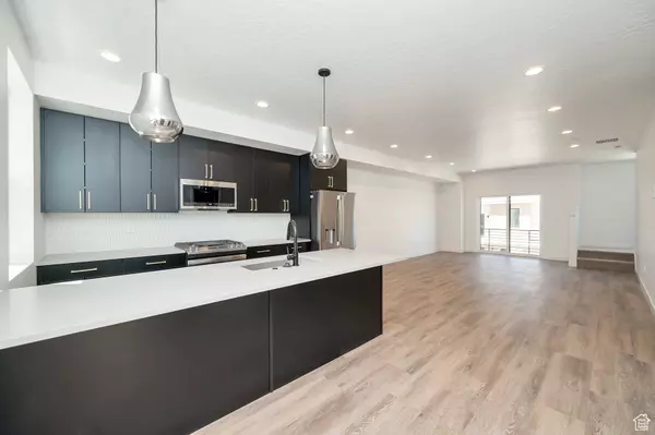 Centerville, UT 84014,487 W 620 N #119