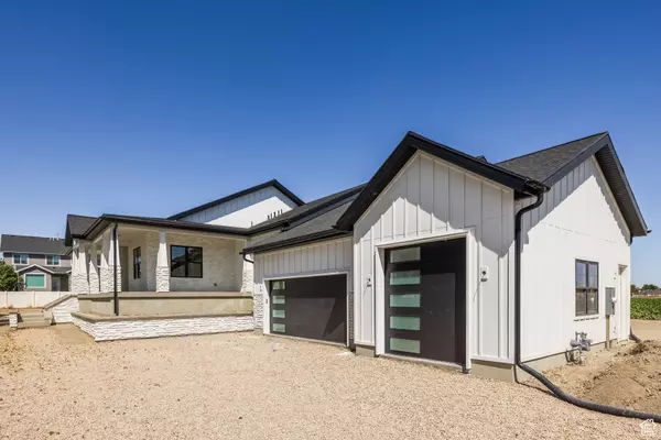 South Jordan, UT 84095,1104 W 10125 S