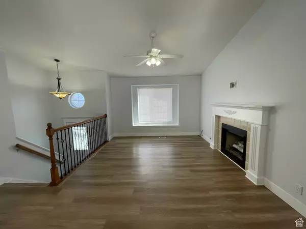 Clearfield, UT 84015,467 W 180 N