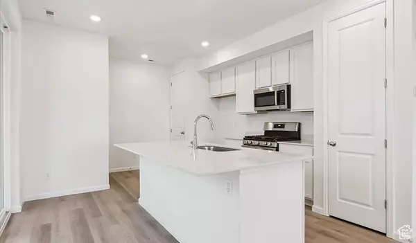 Payson, UT 84651,1298 E 1670 N #909