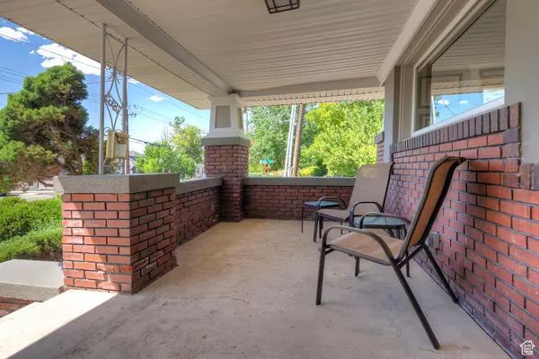 Salt Lake City, UT 84105,1865 S 900 E