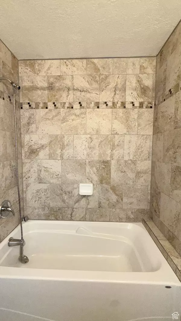 Price, UT 84501,150 W 500 S