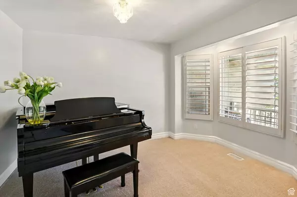 Pleasant View, UT 84414,3011 N 1000 W
