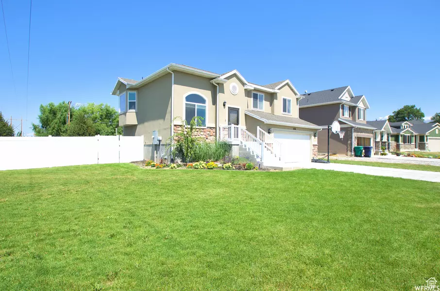 3176 W 5625 S, Roy, UT 84067