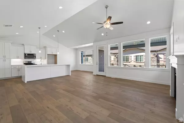 Murray, UT 84123,5342 S MURRAY RIDGE RD #121