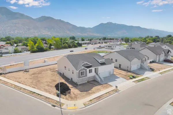 Harrisville, UT 84404,1170 N 375 W #23