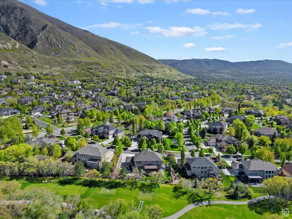 Draper, UT 84020,2077 E GENOVA DR S