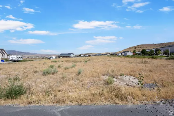 Eagle Mountain, UT 84005,2233 E FLAT TOP RD #6