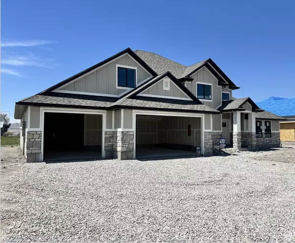 Tremonton, UT 84337,10973 N 8300 W #24