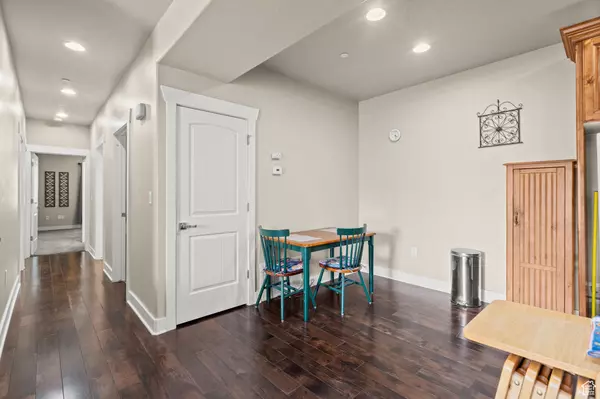 Saratoga Springs, UT 84045,106 W SPRING HILL WAY W