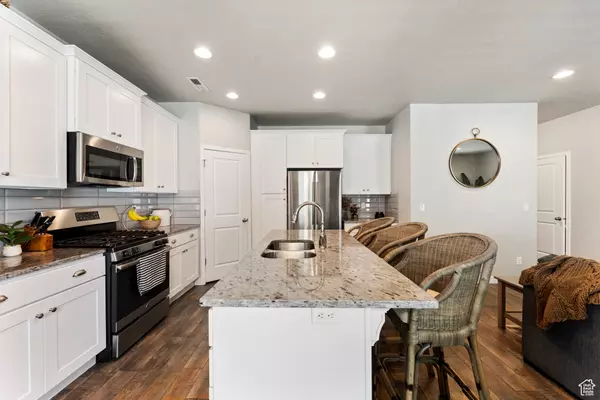 Centerville, UT 84014,323 S 600 W