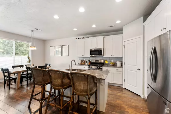 Centerville, UT 84014,323 S 600 W