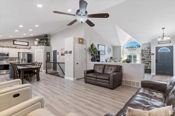 Layton, UT 84041,2355 N 125 W