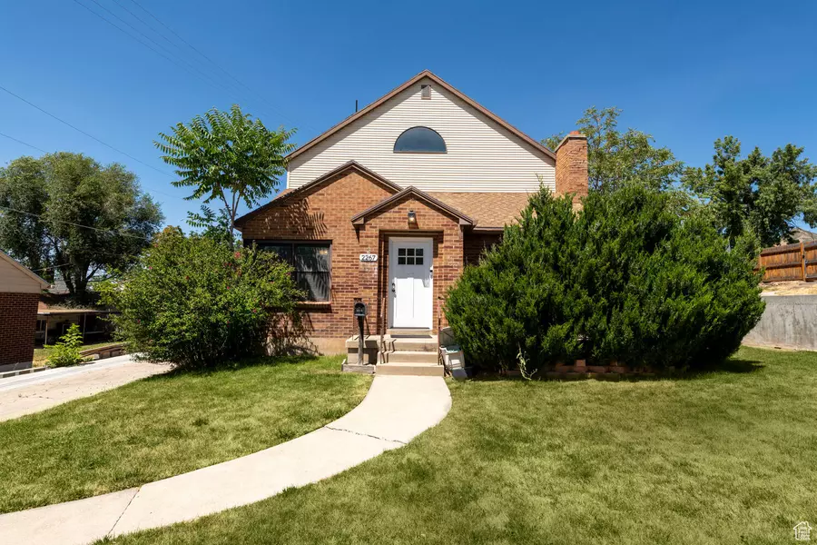2267 E 2700 S, Salt Lake City, UT 84109
