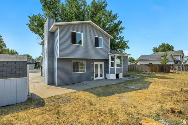 Clinton, UT 84015,1032 N 750 W