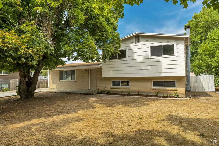 841 E NEWBOLD CIR S, Midvale, UT 84047