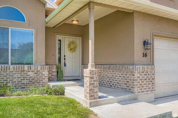Murray, UT 84107,16 W STAUFFER LN S
