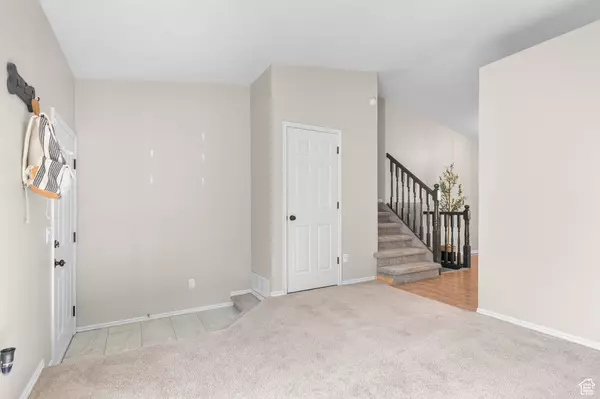Ogden, UT 84404,889 S CLOVER CIR