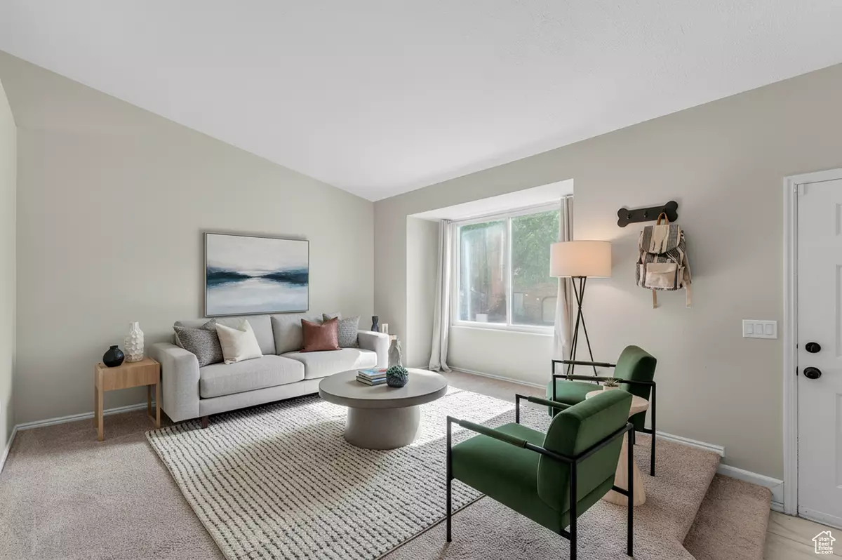 Ogden, UT 84404,889 S CLOVER CIR