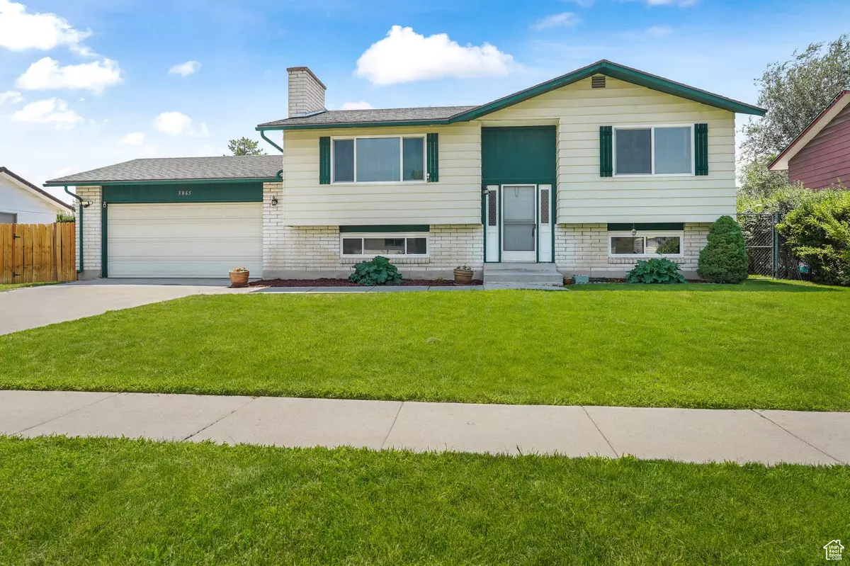 West Valley City, UT 84120,3865 W HUMMINGBIRD WAY