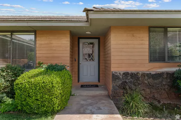 St. George, UT 84790,1221 JUNIPERO SERRA DR