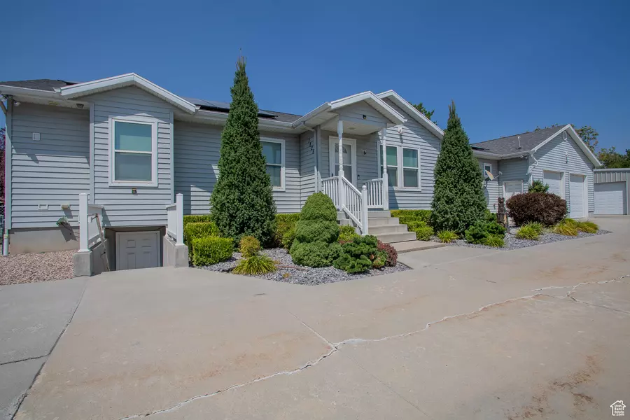 7825 S PIONEER ST, Midvale, UT 84047