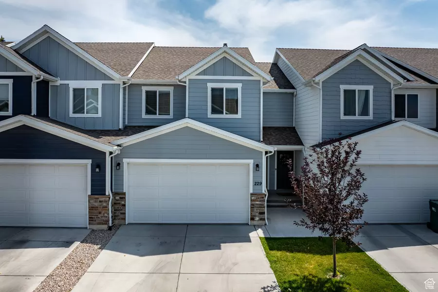 2777 W 4175 S #229, Roy, UT 84067