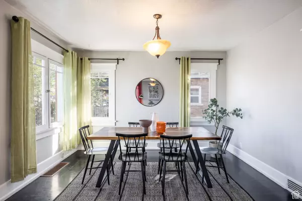 Salt Lake City, UT 84116,1059 W 400 N