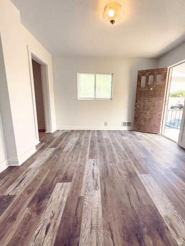 Price, UT 84501,280 W 500 S