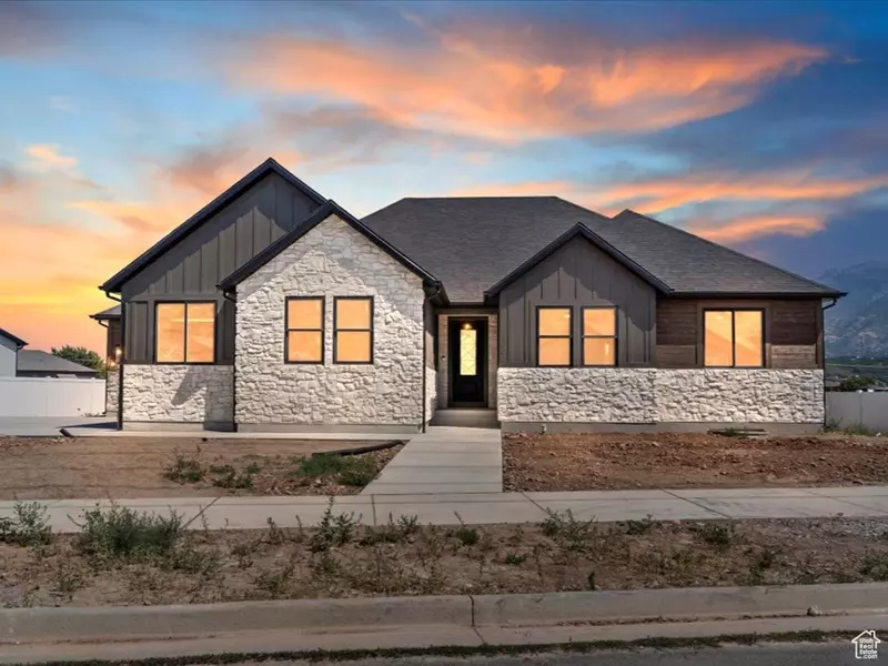1080 E LESTER DR, South Weber, UT 84405