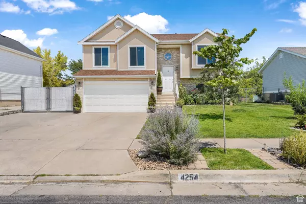 4254 W 5600 S, Roy, UT 84067