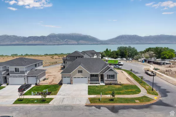 Saratoga Springs, UT 84045,3198 S BLUE HERON DR E #609