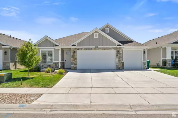 5597 W 5600 S, Hooper, UT 84315