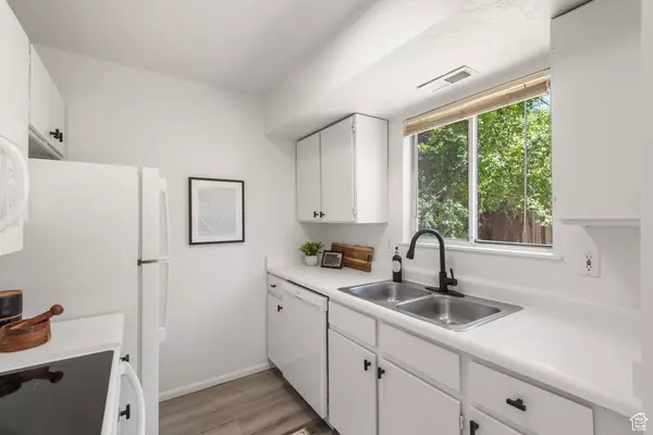 South Salt Lake, UT 84115,241 E CRESTONE AVE S #16A