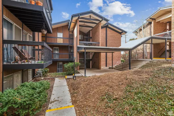Salt Lake City, UT 84102,251 S 700 E #11