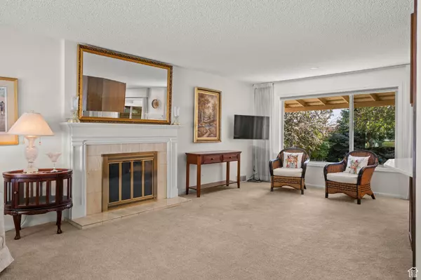 Murray, UT 84107,5889 S KINGSTON WAY