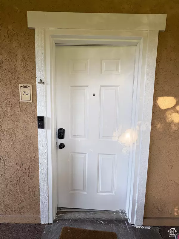 Cottonwood Heights, UT 84047,1276 E RIDGE MEADOW LN S #7U