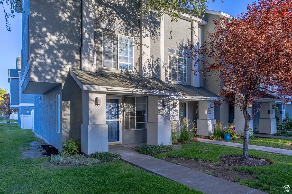Salt Lake City, UT 84116,475 N REDWOOD RD #49