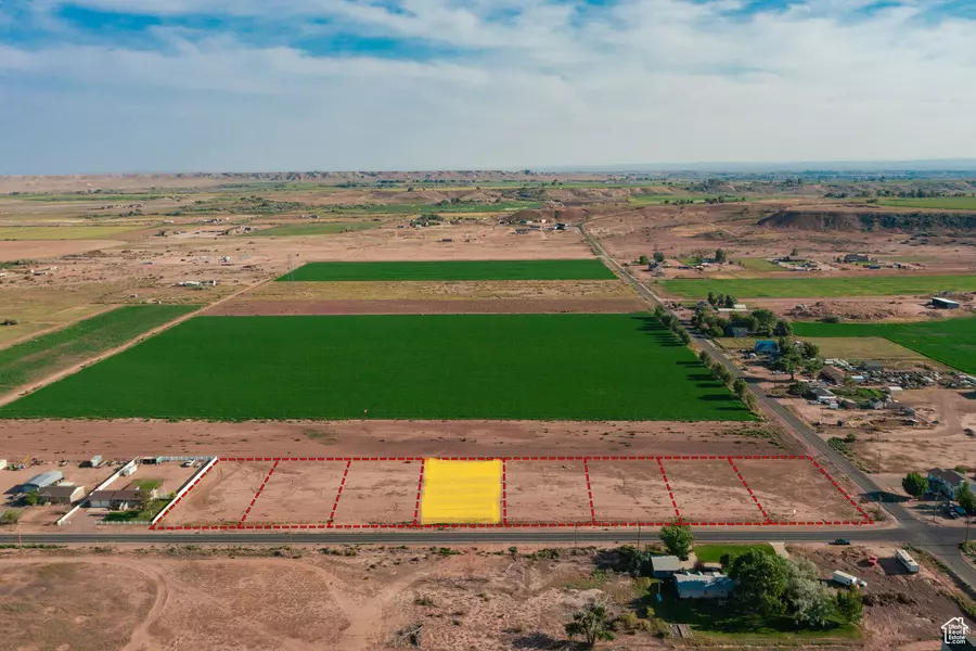 100 E 2000 S #4, Roosevelt, UT 84066