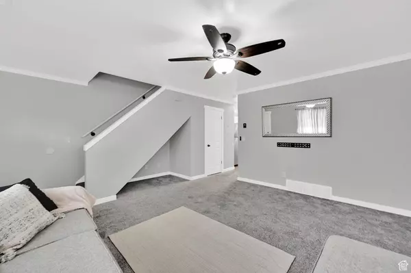 Ogden, UT 84404,906 E 1250 S #40