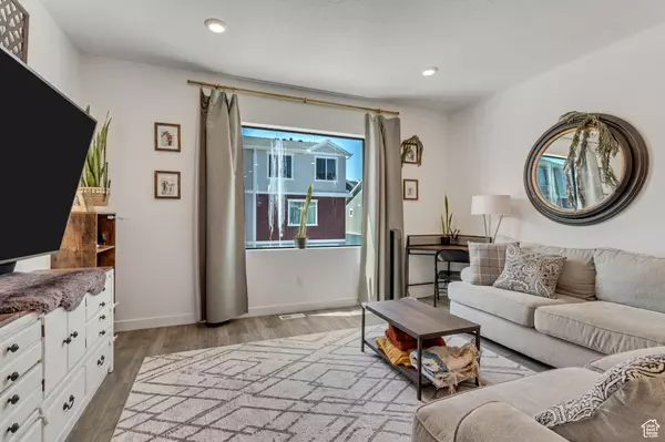 Saratoga Springs, UT 84045,1106 E YARD ROW