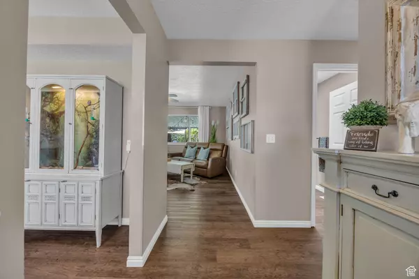 South Jordan, UT 84095,10366 S 2200 W