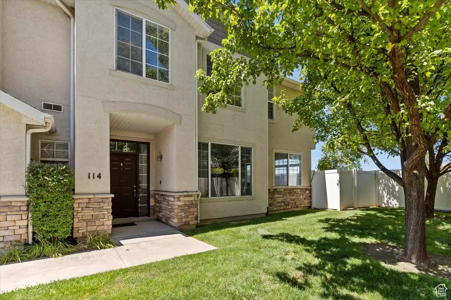 114 BIRMINGHAM LN, North Salt Lake, UT 84054