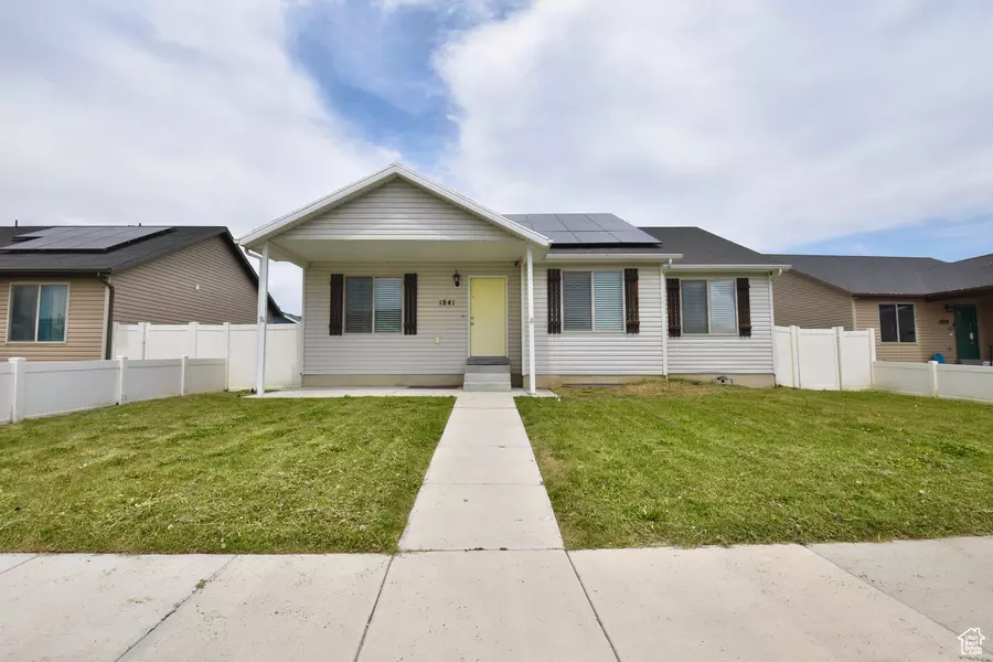 1841 E JUNIPER DR N, Eagle Mountain, UT 84005