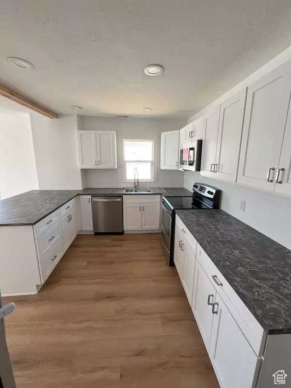 Millcreek, UT 84107,4401 S 700 E