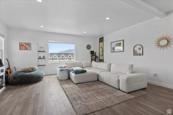 Saratoga Springs, UT 84045,1098 E VESSEL CT