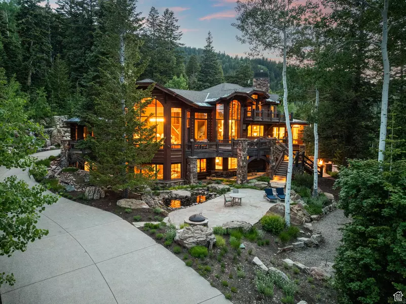22 WHITE PINE CANYON RD, Park City, UT 84060