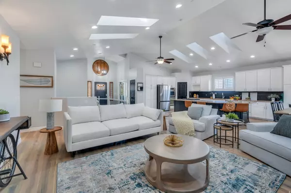 Riverton, UT 84096,5217 W AUTUMN CREEK DR S