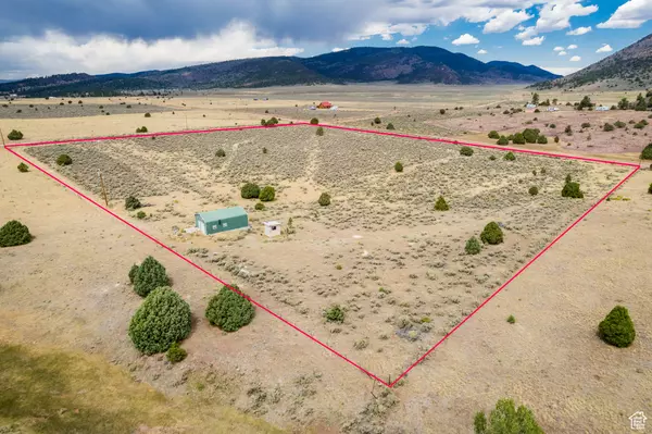 Vernal, UT 84078,15970 E DIAMOND MTN LN