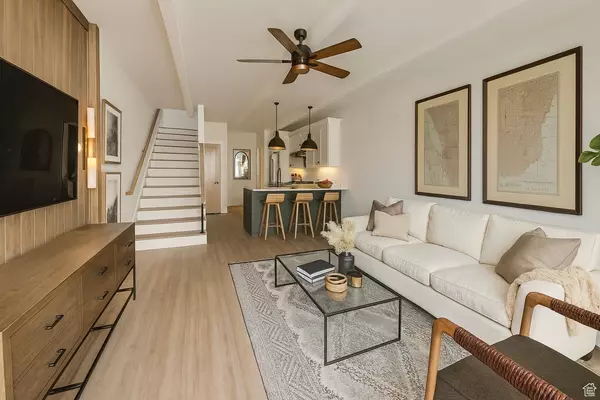 11267 S LAKE RUN RD W #130, South Jordan, UT 84009